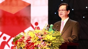 ນາຍົກລັດຖະມົນຕີ Nguyen Tan Dung ເຂົ້າຮ່ວມພິທີ ສະເຫຼີມສະຫຼອງປີ ສະຫະກອນສາກົນ 2012